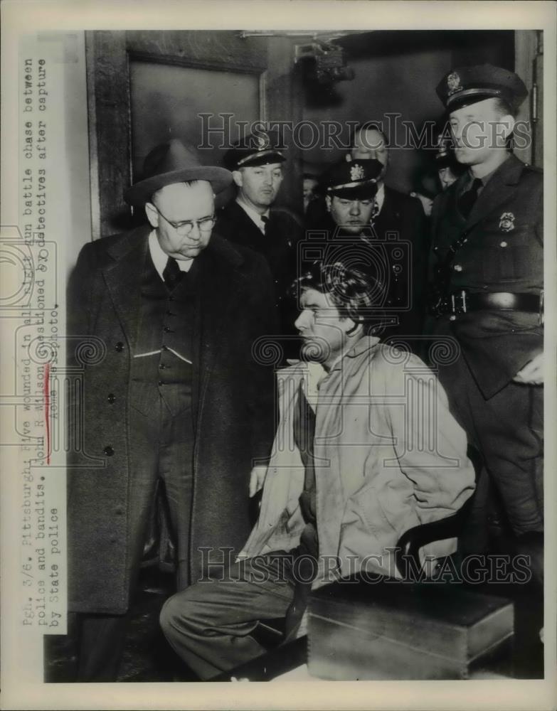 1948 Press Photo John R Wilson Captured After Gun Battle by Police - Historic Images