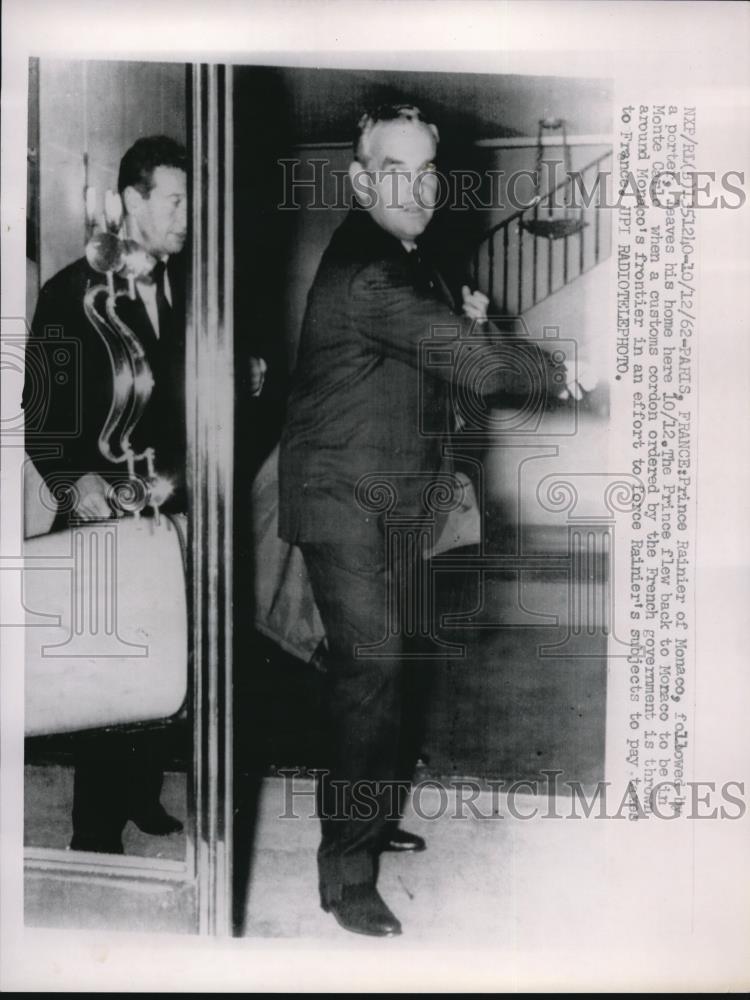 1963 Press Photo Prince Rainier of Monaco leaves home - Historic Images