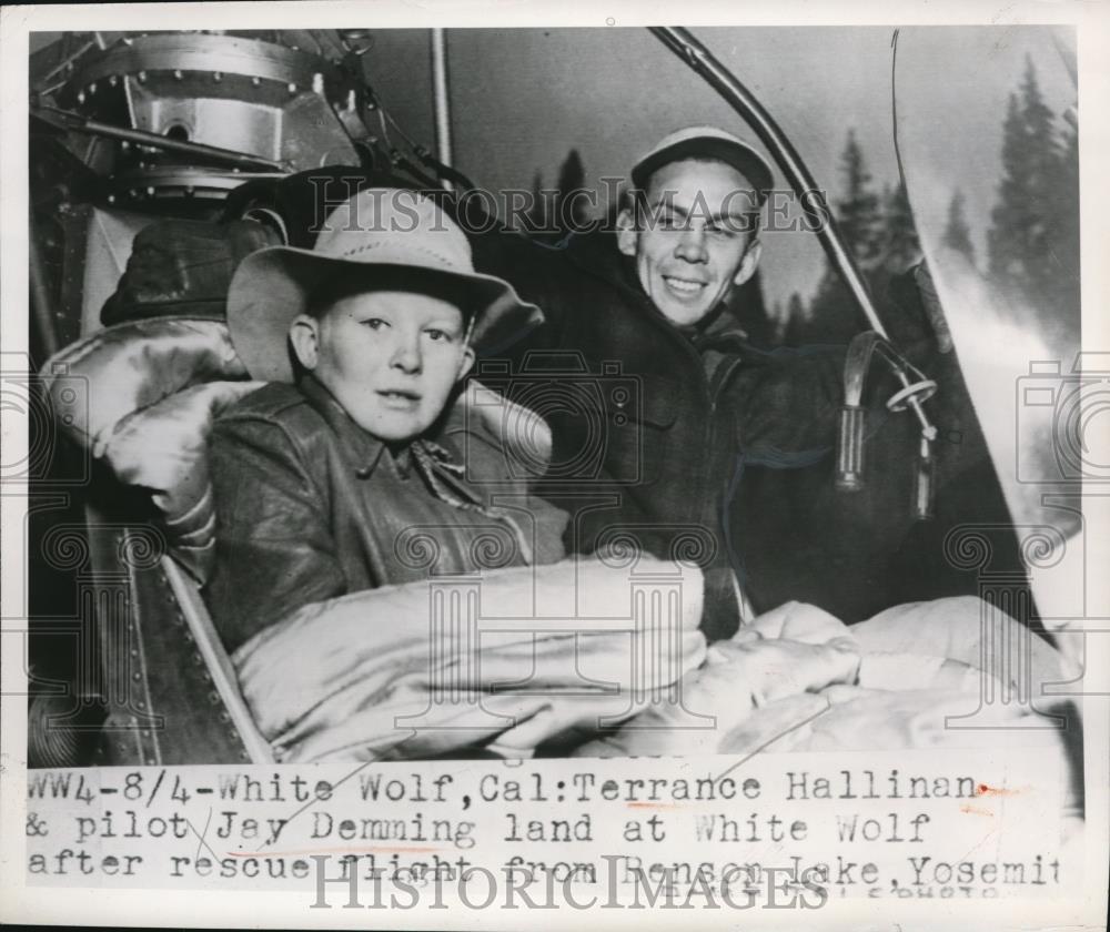 1949 Press Photo of Terrence Hallinan and helicopter pilot Jay Demming. - Historic Images