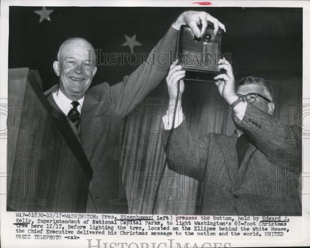 1954 Press Photo President Dwight Eisenhower &amp; Edward H Kelly Super of Parks - Historic Images