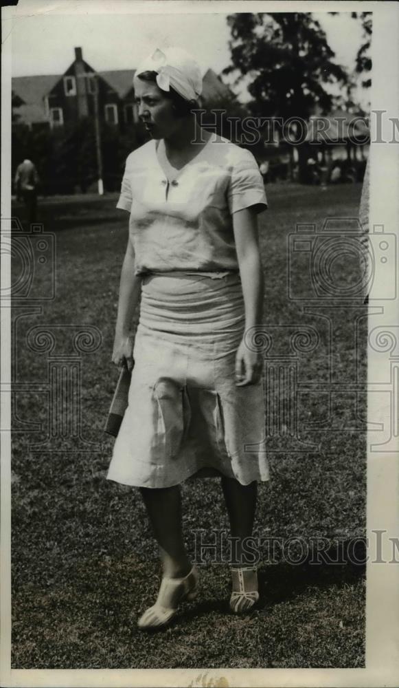 1931 Press Photo Mrs. Al Davis at The Huntington Island Horse Show - Historic Images