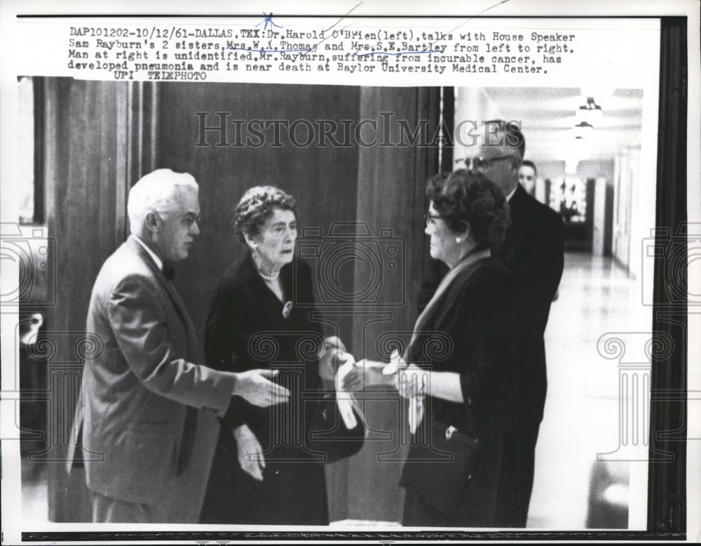 1963 Press Photo Dr Harold O&#39;Brien, Mrs WA Thomas, Mrs SE Bartley in Dallas TX - Historic Images