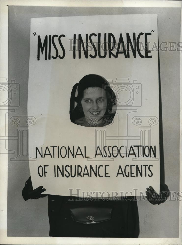 1932 Press Photo Miss Cleo Cason elected Miss Insurance during the convention - Historic Images