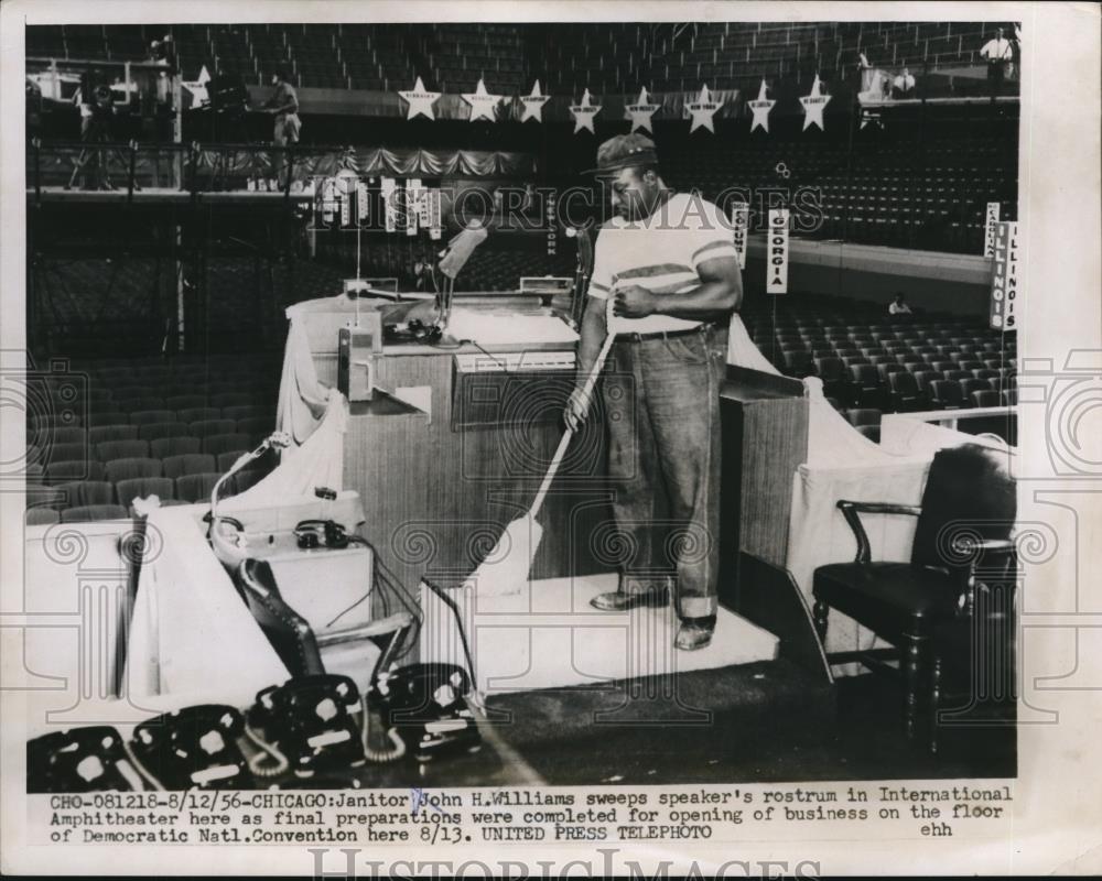 1956 Press Photo Janitor John H Williams Sweeping International Amphitheater - Historic Images