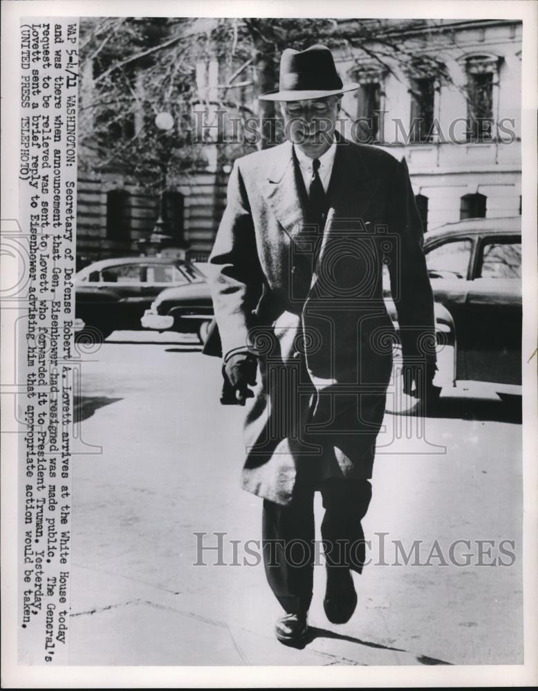 1952 Press Photo Secretary of Defense Robert Lovett at the White House - Historic Images