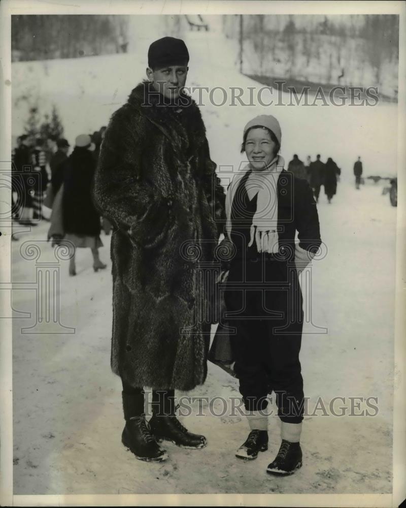 1932 Press Photo Socialites W.G. Wood &amp; Wife, Winter Olympic Games, New York - Historic Images