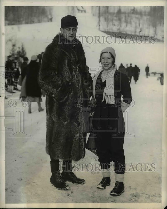 1932 Press Photo Socialites W.G. Wood & Wife, Winter Olympic Games, New York - Historic Images