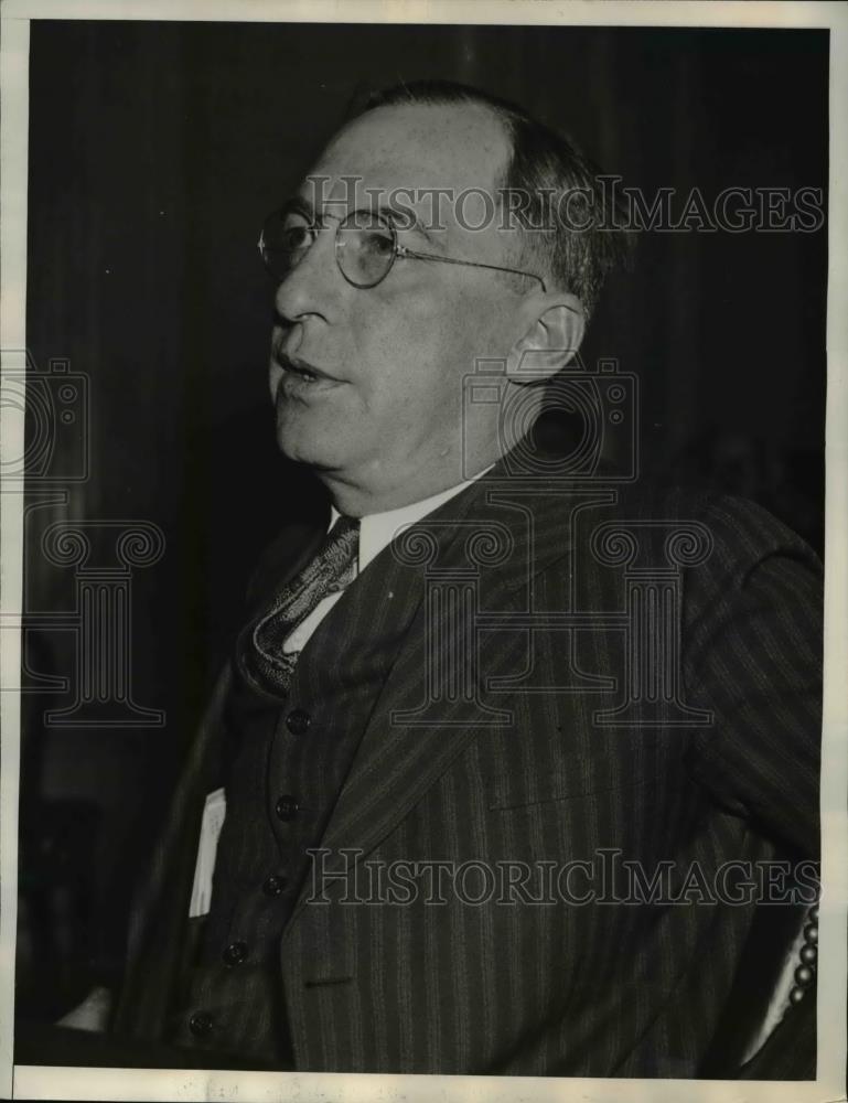 1934 Press Photo Frank Bruce as he testifies before the Senate Airmail Committee - Historic Images