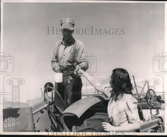 1946 Press Photo Canada Harvests Huge Wheat Crop - nee31652 - Historic Images
