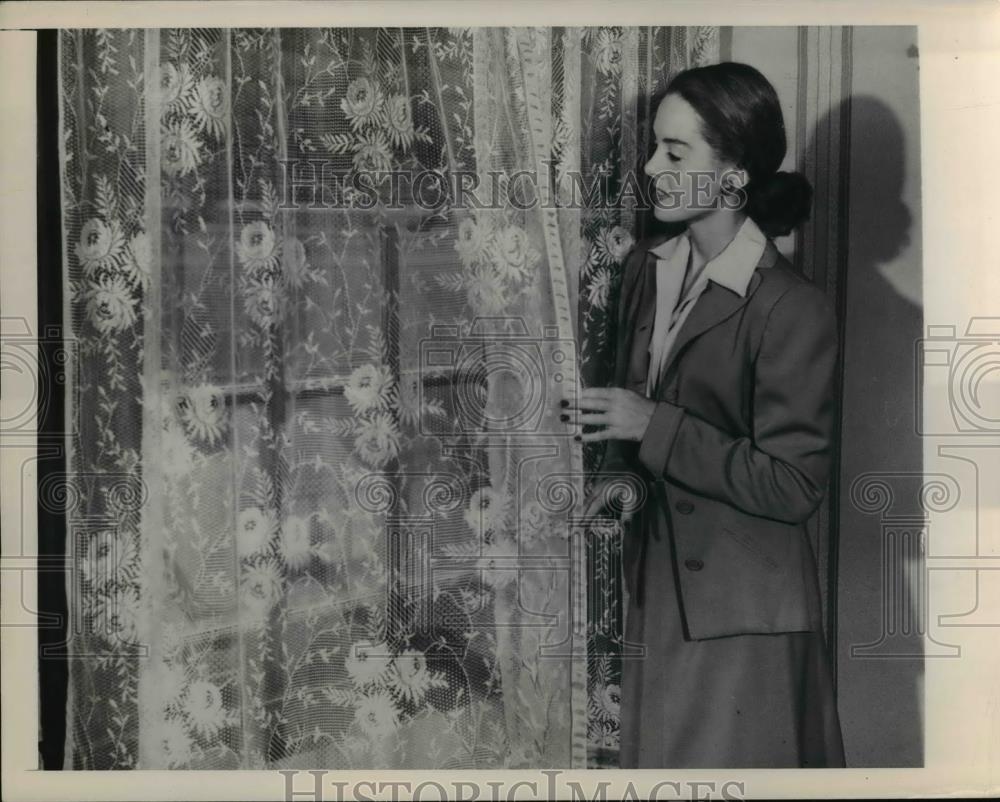 1949 Press Photo Nylon Lace Curtains - nee26489 - Historic Images