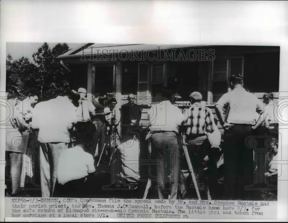 1956 Press Photo Mr. and Mrs. Stephen Ruotolo and parish priest, Rev. O&#39; Connell - Historic Images