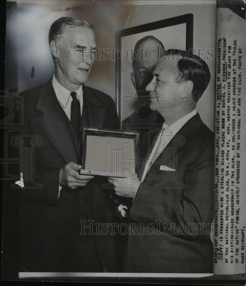 1956 Press Photo Christian Herter Presented Sterling Silver Plaque - nee25540 - Historic Images