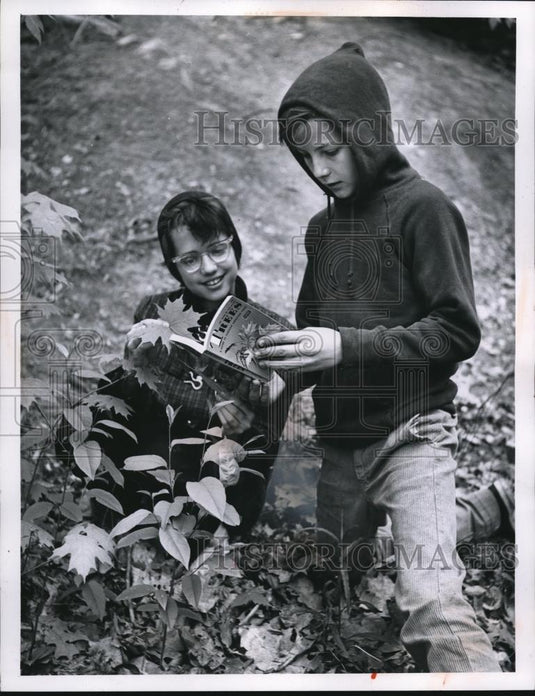 1961 Press Photo Gretchen Griffin and Dan Conklin - nee30658 - Historic Images