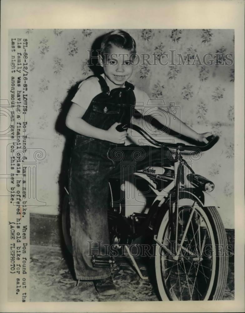 1949 Press Photo Little Don Bunch with his new bike - Historic Images