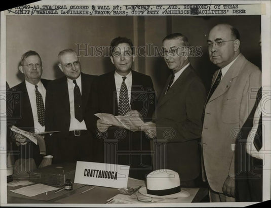 1939 Press Photo Chat, Rosamond, Willkie, Mayor bass and Anderson - nee26191 - Historic Images