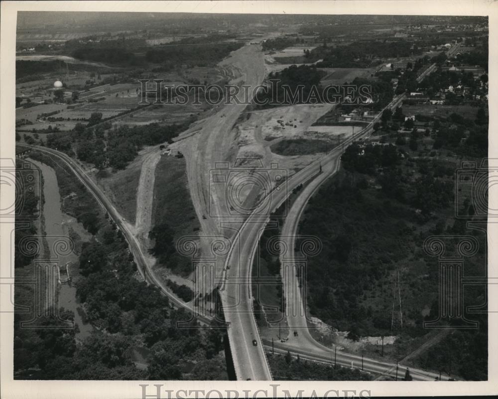 1948 Press Photo The aerial view of the Willow Freeway - nee30391 - Historic Images