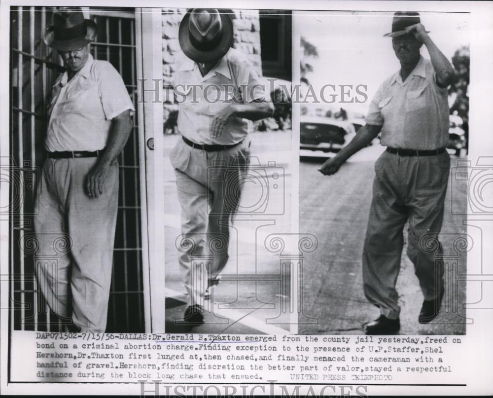 1956 Press Photo Dr. Gerald B. Thazton emerged from County Jail - Historic Images