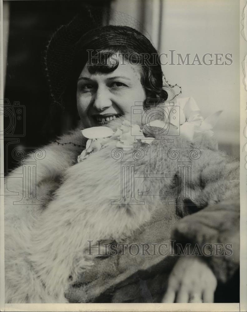 1932 Press Photo Florence Rosenthal feminine globe trotter on Santa Cecilia - Historic Images