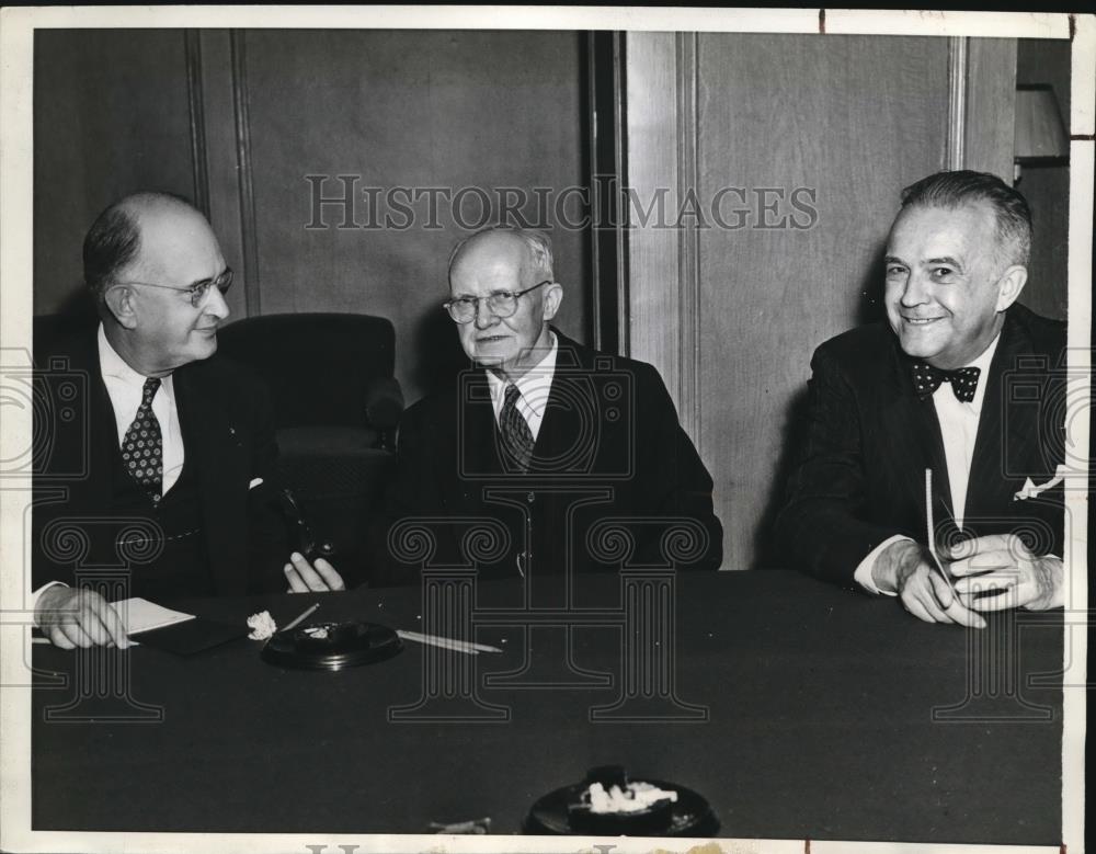 1941 Press Photo G.Cook,D.Lewis and O.Beyers,National Mediation Board members - Historic Images