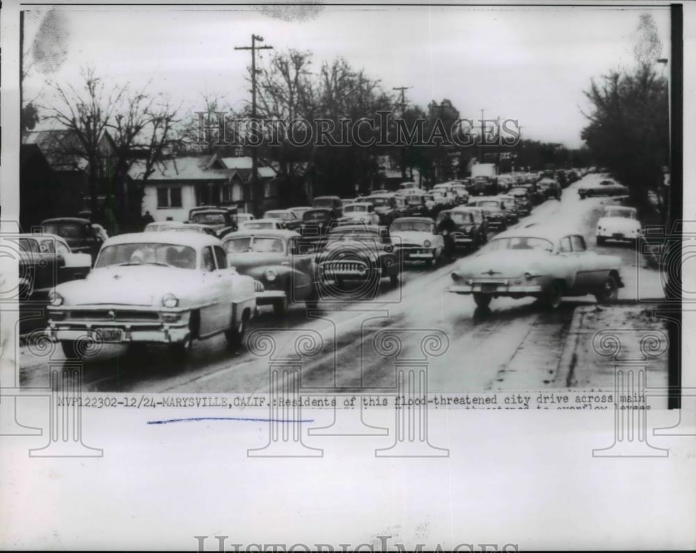 1955 Press Photo Flood in Marysville California - nee21882 - Historic Images