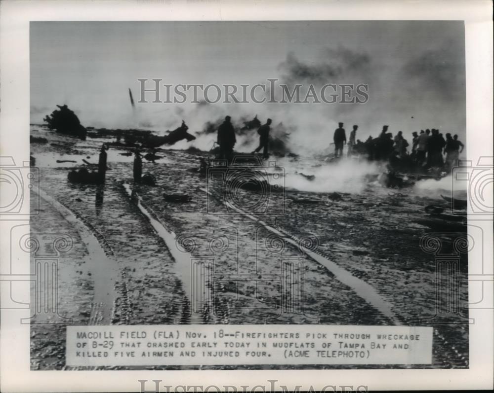 1949 Press Photo Wreckage of B-29 Crashed at Macdill Field Killing 5 Injuring 4 - Historic Images