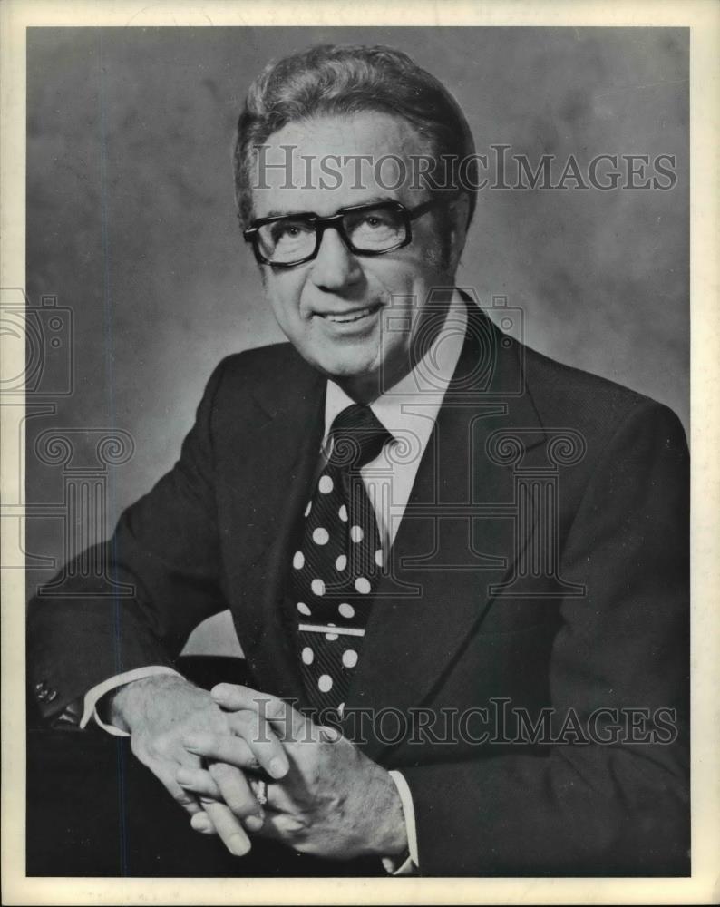 Press Photo Harvey Dexter, Port Commissioner - nee29449 - Historic Images