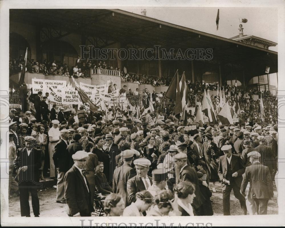 1937 Press Photo International Youth peace demonstration in France - Historic Images