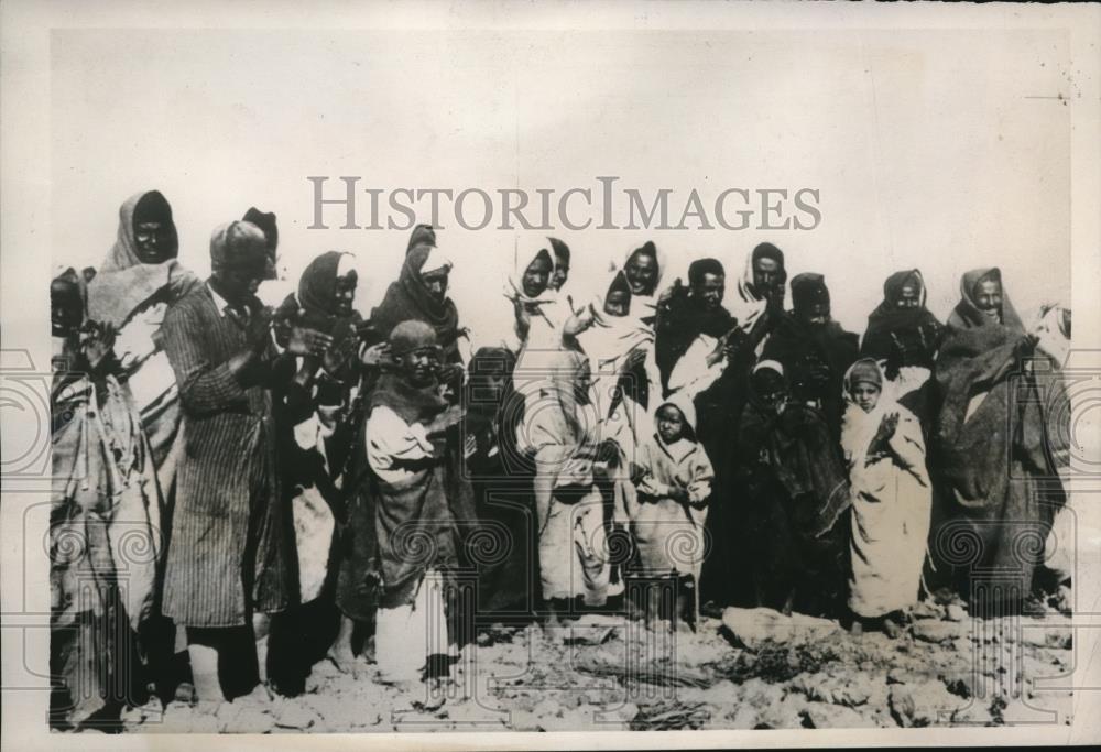 1939 Press Photo Natives Of Tunisia, Visit From Edouard Daladier Of France - Historic Images