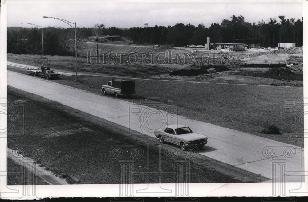 1966 Press Photo 1-71 interchange at Ohio Turnpike - Historic Images