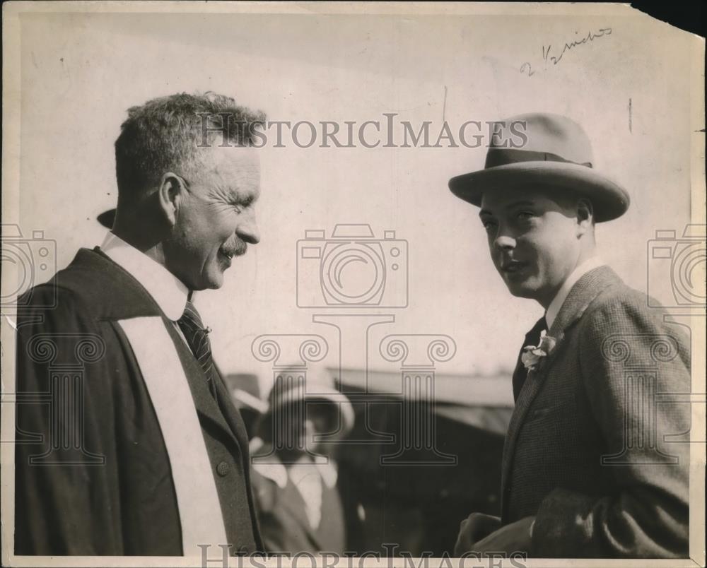 1919 Press Photo Prince of Wales chatting with Wean of University of Alberta - Historic Images