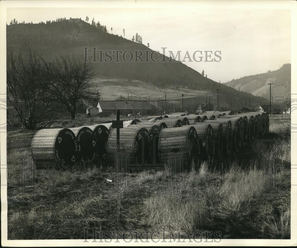 Press Photo Reels of copper wire at La Grande Oregon for transmission lines - Historic Images