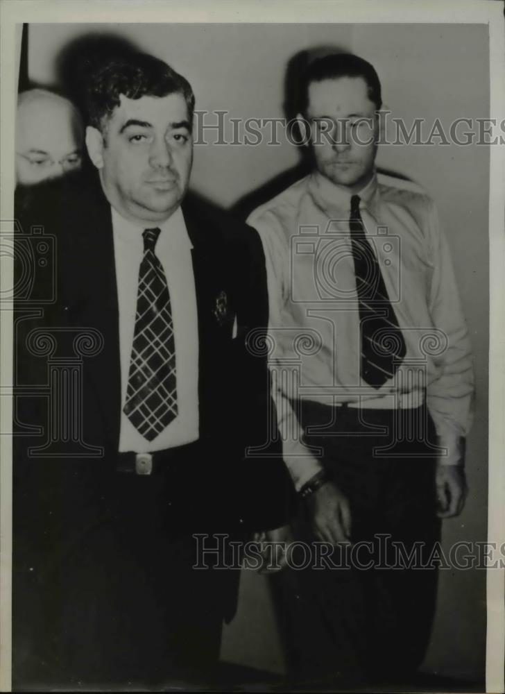 1939 Press Photo Chicago Jack Russell with Marshall Bloomberg on trial - Historic Images