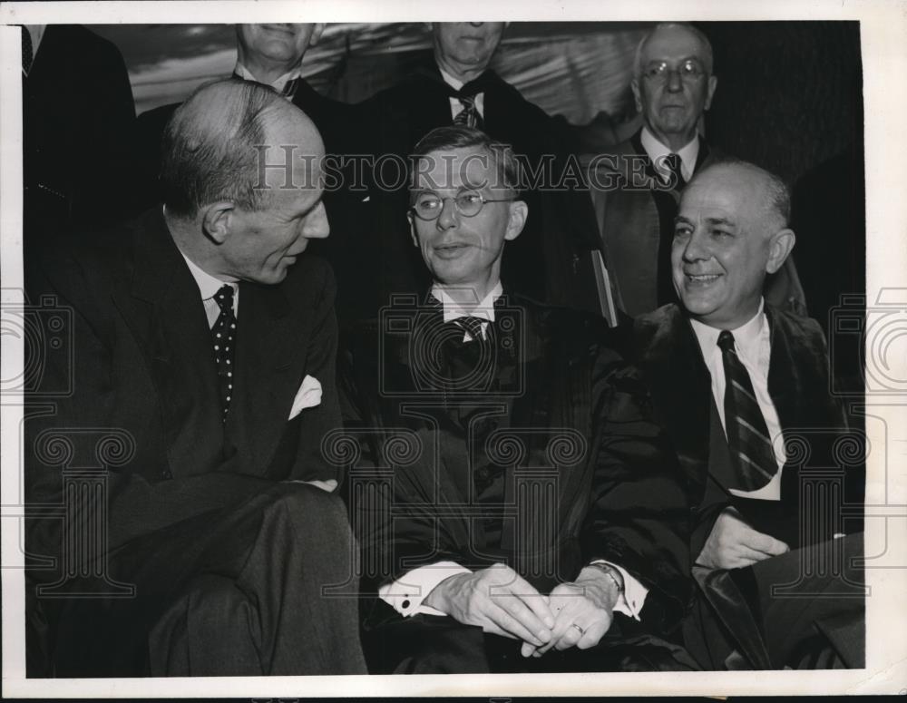 1941 Press Photo Edward Frederick Lindley Wood, Viscount Halifax and Clarence A. - Historic Images