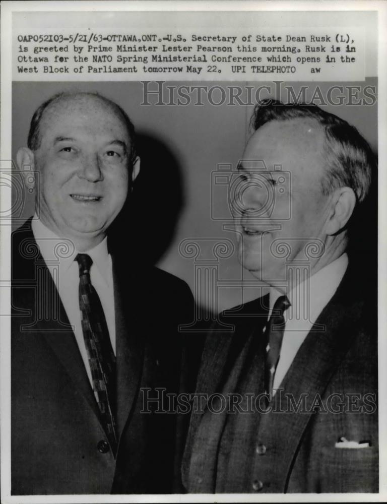 1963 Press Photo of Sec. of State Dean Rusk and Canadian Premier Lester Pearson. - Historic Images