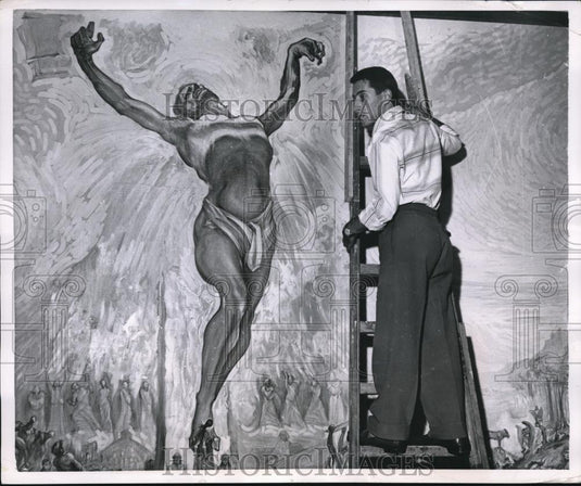 1954 Press Photo Artist Raymond Moretti & painting of Christ - Historic Images