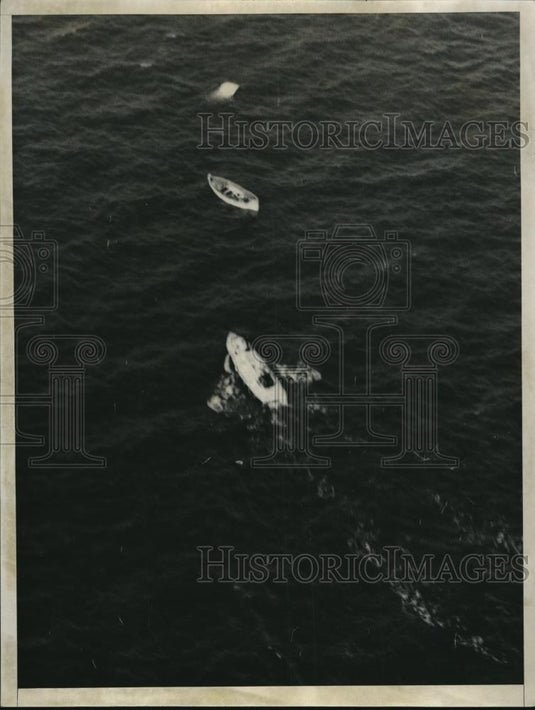 1935 Press Photo Life Boat of Sunken Ship Mohawk - Historic Images