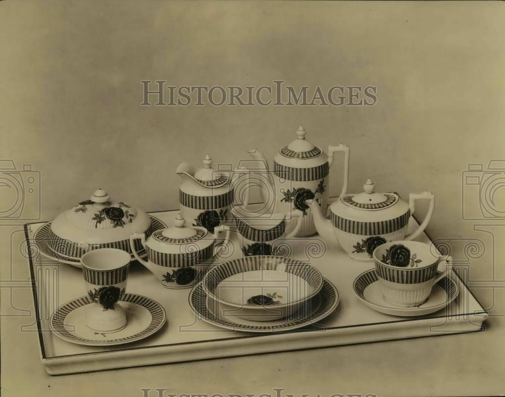 1936 Press Photo Rose Print Ceramic Dish / Tea Set - Historic Images