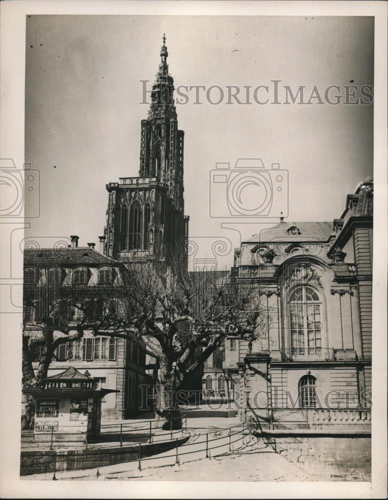 1945 Press Photo Strasbourg Cathedral Strasbourg France - Historic Images