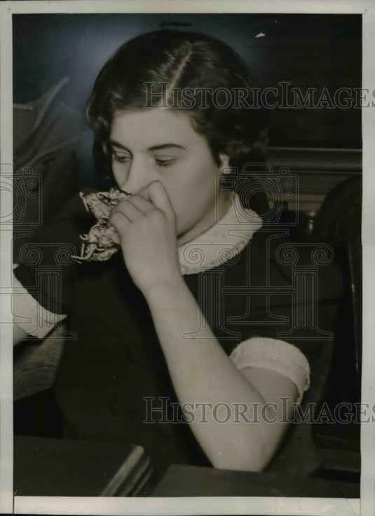 1938 Press Photo Genevieve Owens, 17, charged with 2.10 dollar holdup murder - Historic Images