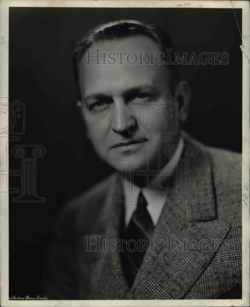 1948 Press Photo Senator Scott W Lucas - Historic Images