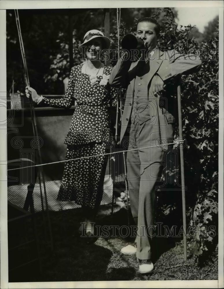 1932 Press Photo Mr. &amp; Mrs. Phillip G. Cammann at Annual Southampton Street Fair - Historic Images