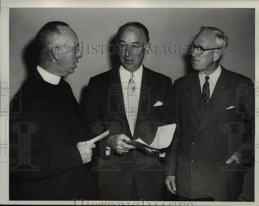 1953 Press Photo of the three mediators that ended the deadlock in the Westing - Historic Images
