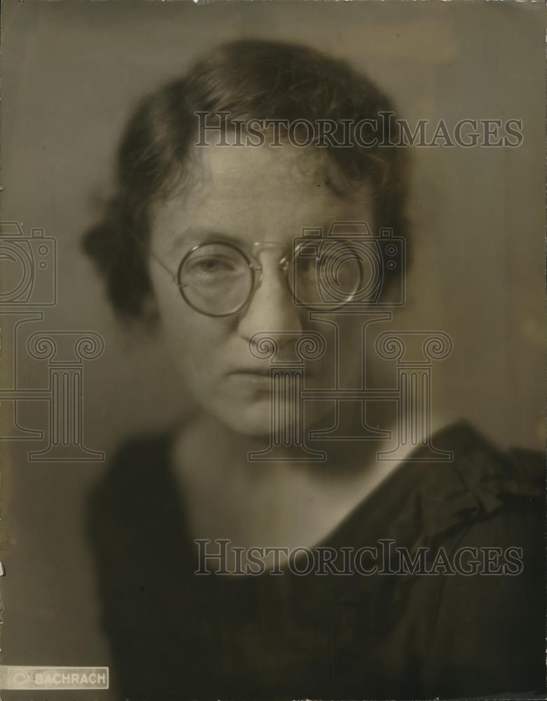 1922 Press Photo Miss Tillie Butler, Superintendent&#39;s Office Employee - Historic Images