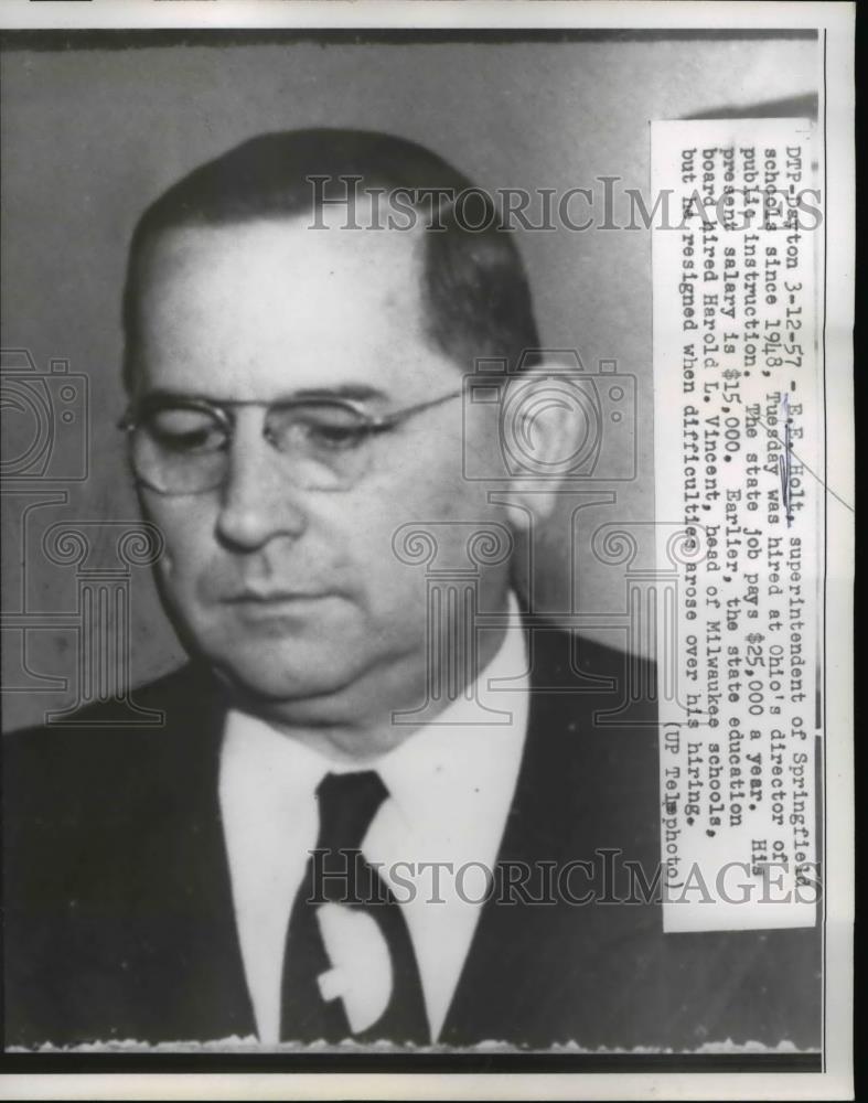 1957 Press Photo Dayton E.E Holt - Historic Images