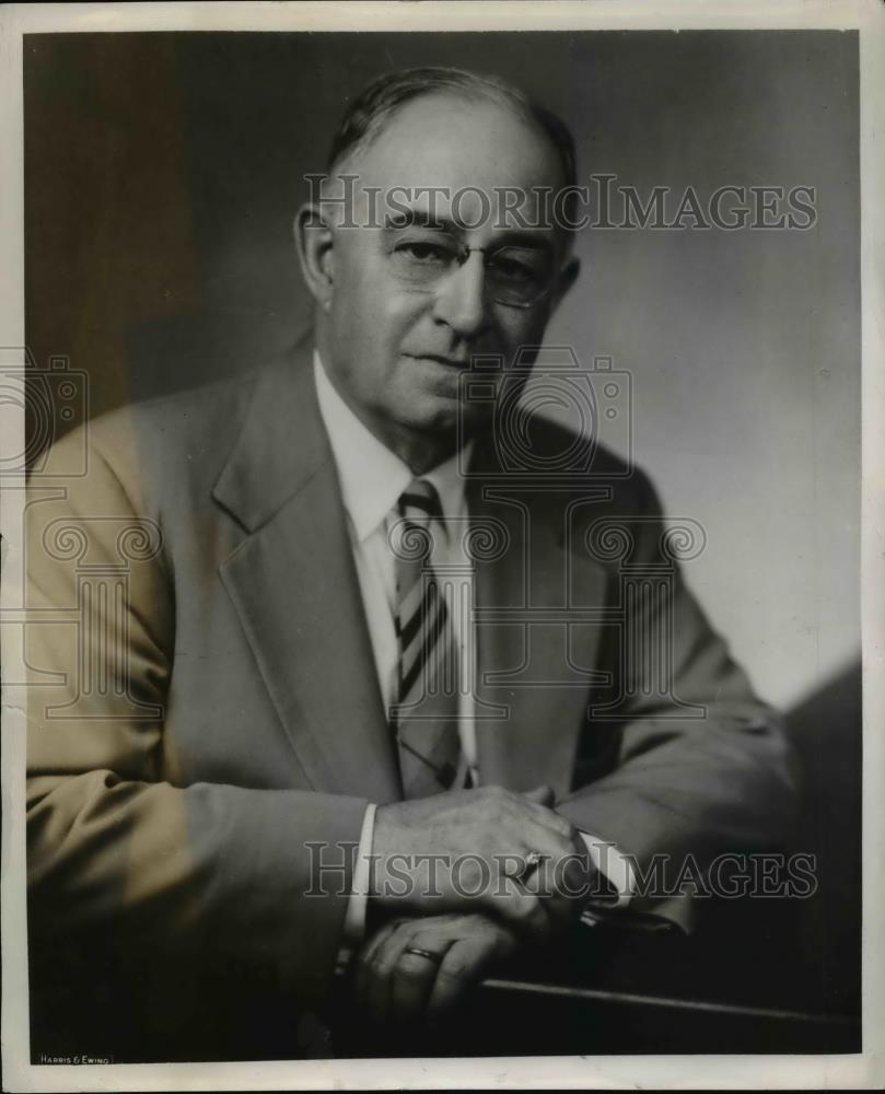 1947 Press Photo William Helm Veteran newspaper correspondent "Harry Truman" - Historic Images
