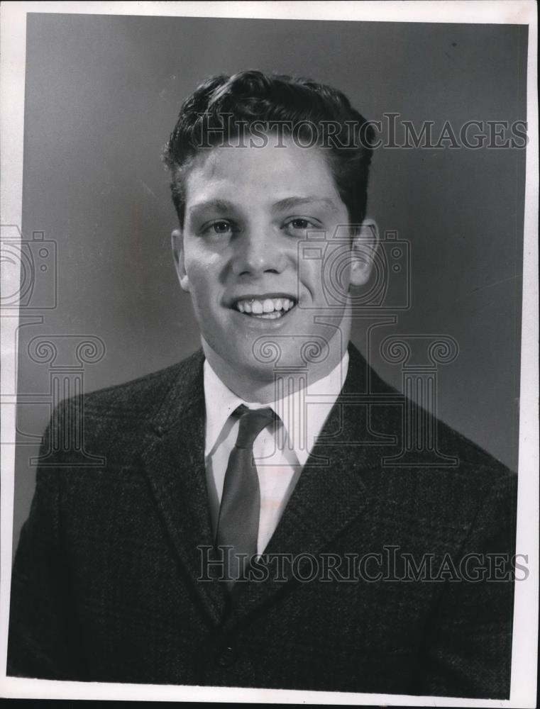 1964 Press Photo Man Jim Korenowsky of Cleveland, Ohio - Historic Images