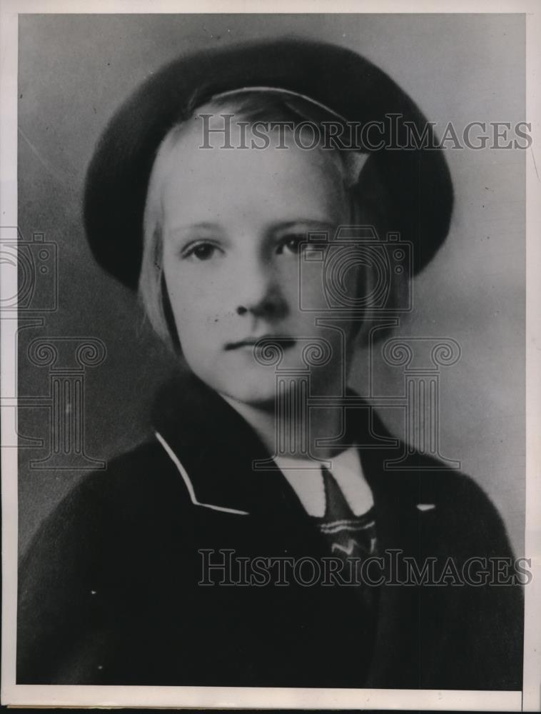 1938 Press Photo Dorothy Lamb near death after school prank, Cleveland Ohio - Historic Images