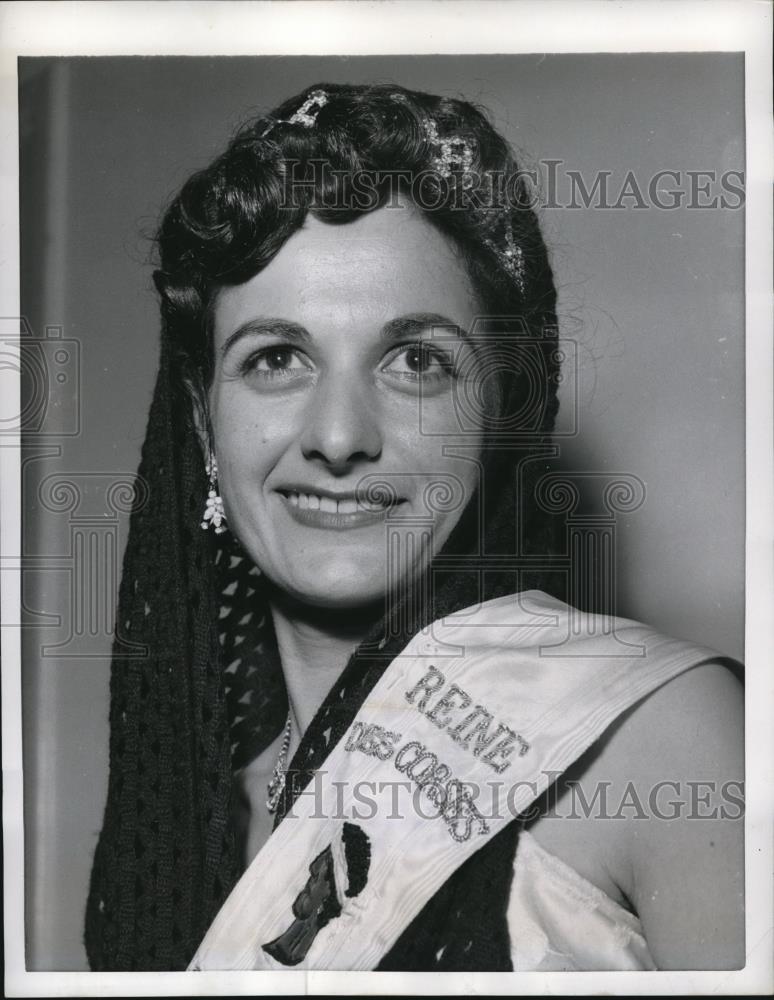 1958 Press Photo Lucette Giovannangeli crowned &quot;Queen of the Corsicans&quot;, Paris - Historic Images