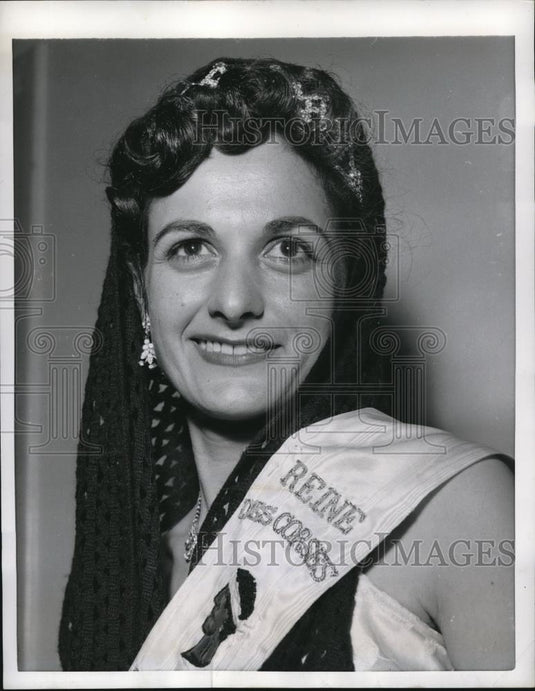 1958 Press Photo Lucette Giovannangeli crowned "Queen of the Corsicans", Paris - Historic Images