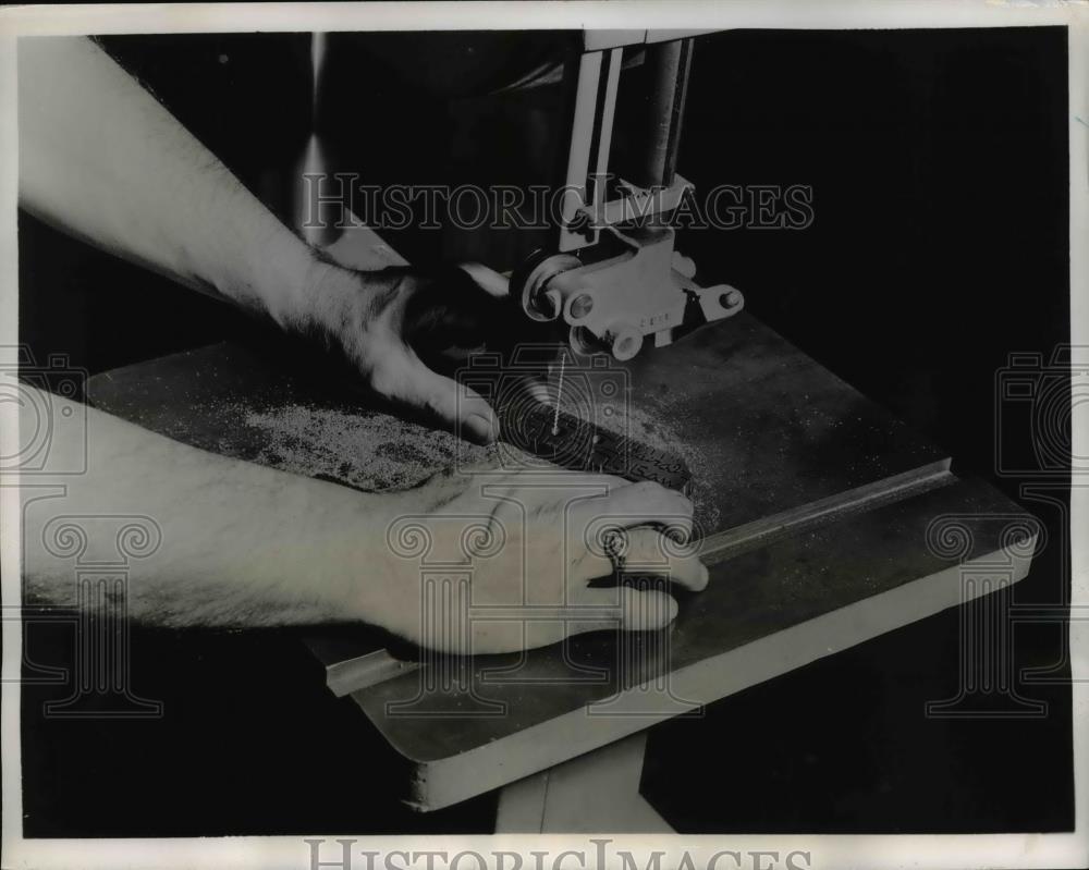 1949 Press Photo Tyler Band Saw, Tyler Manufacturing Company - nee24529 - Historic Images